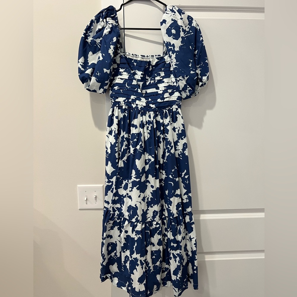 Abercrombie & Fitch Navy and White Floral Maxi Dress
